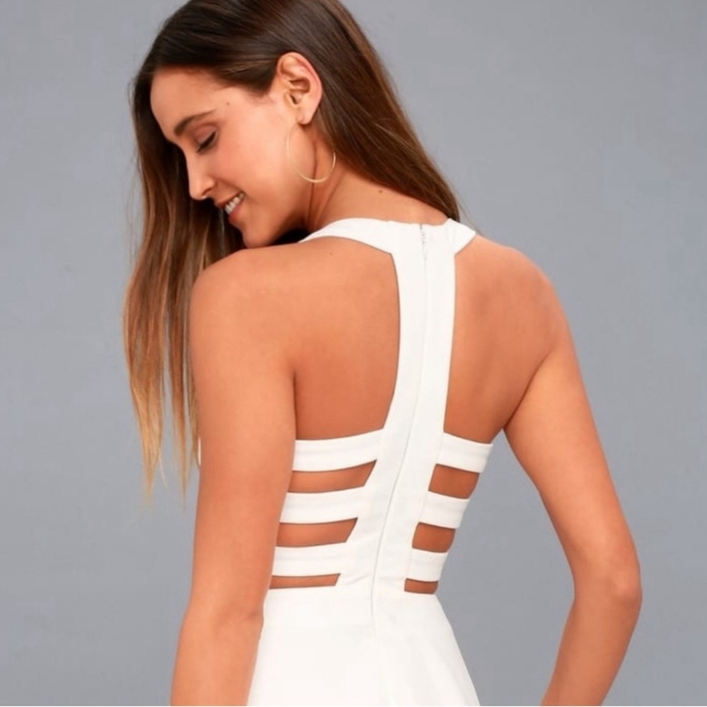 🤍🤍 LULUS Call Back White Backless Skater Dress, Size M